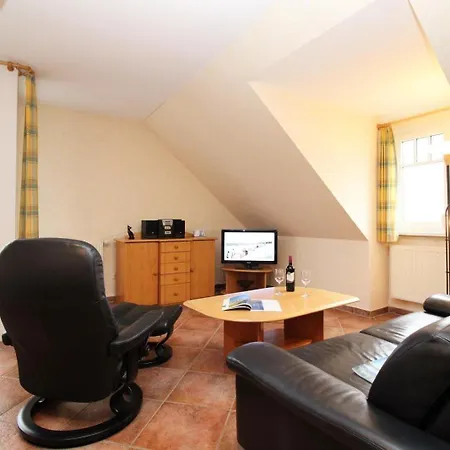 Haffplatz 10 アパート レリク