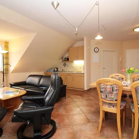 Haffplatz 10 アパート *