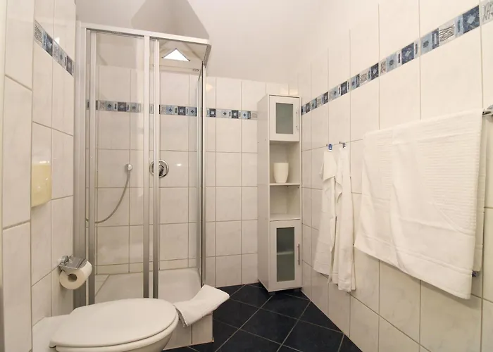 Haffplatz 10 דירה *